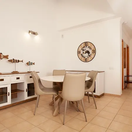 Abora 1 - By Interhome