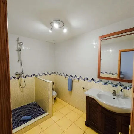 בית נופש Abora 1 - By Interhome קורלחו