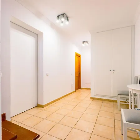 בית נופש Abora 1 - By Interhome