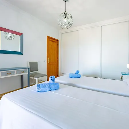 Abora 1 - By Interhome בית נופש *