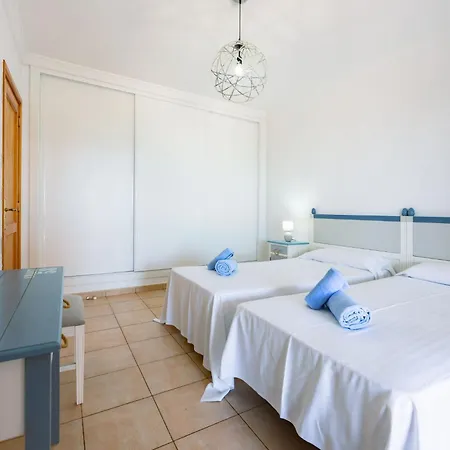 בית נופש Abora 1 - By Interhome *