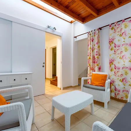 Abora 1 - By Interhome